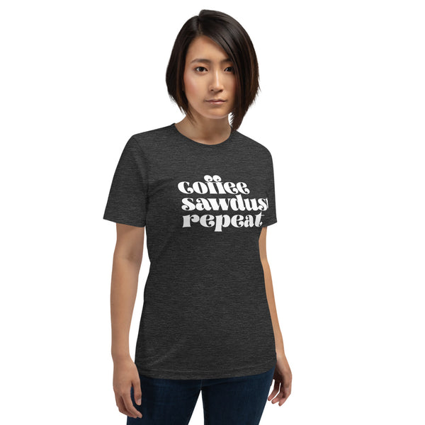MAKER COLLECTION Coffee Sawdust Repeat Unisex Short Sleeve Tee