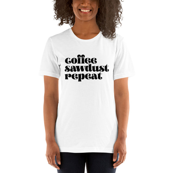 MAKER COLLECTION Coffee Sawdust Repeat Unisex Short Sleeve Tee